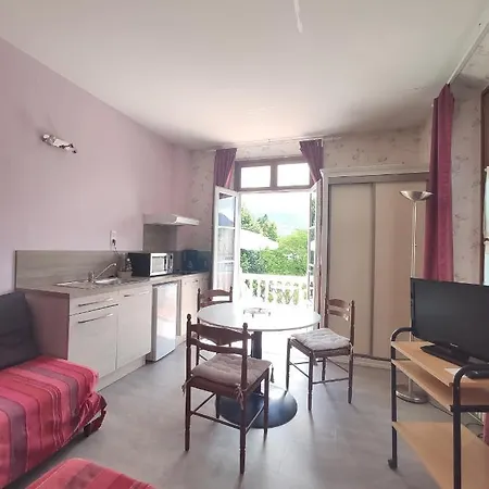 Studio Avec Terrasse Vue Tourmalet Dans Villa Historique 